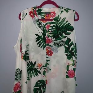 Vince Camuto Hawaiian Blouse
